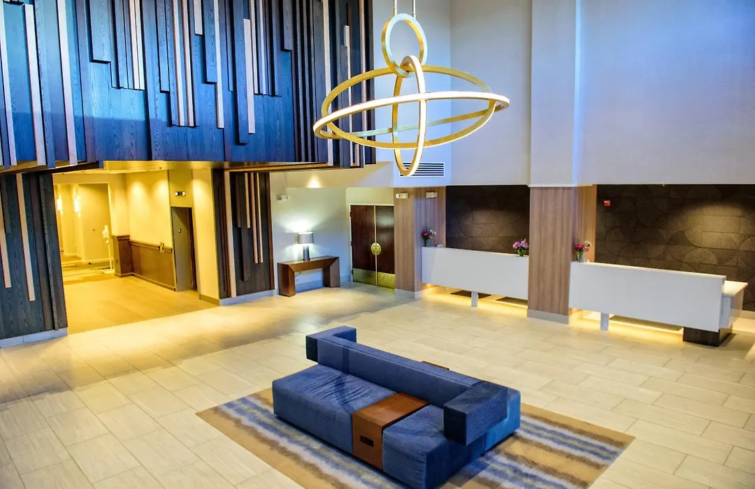 Crowne Plaza Dulles Airport By Ihg-1